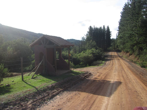 Paradero donde la bajada al Loteo Rapilermo