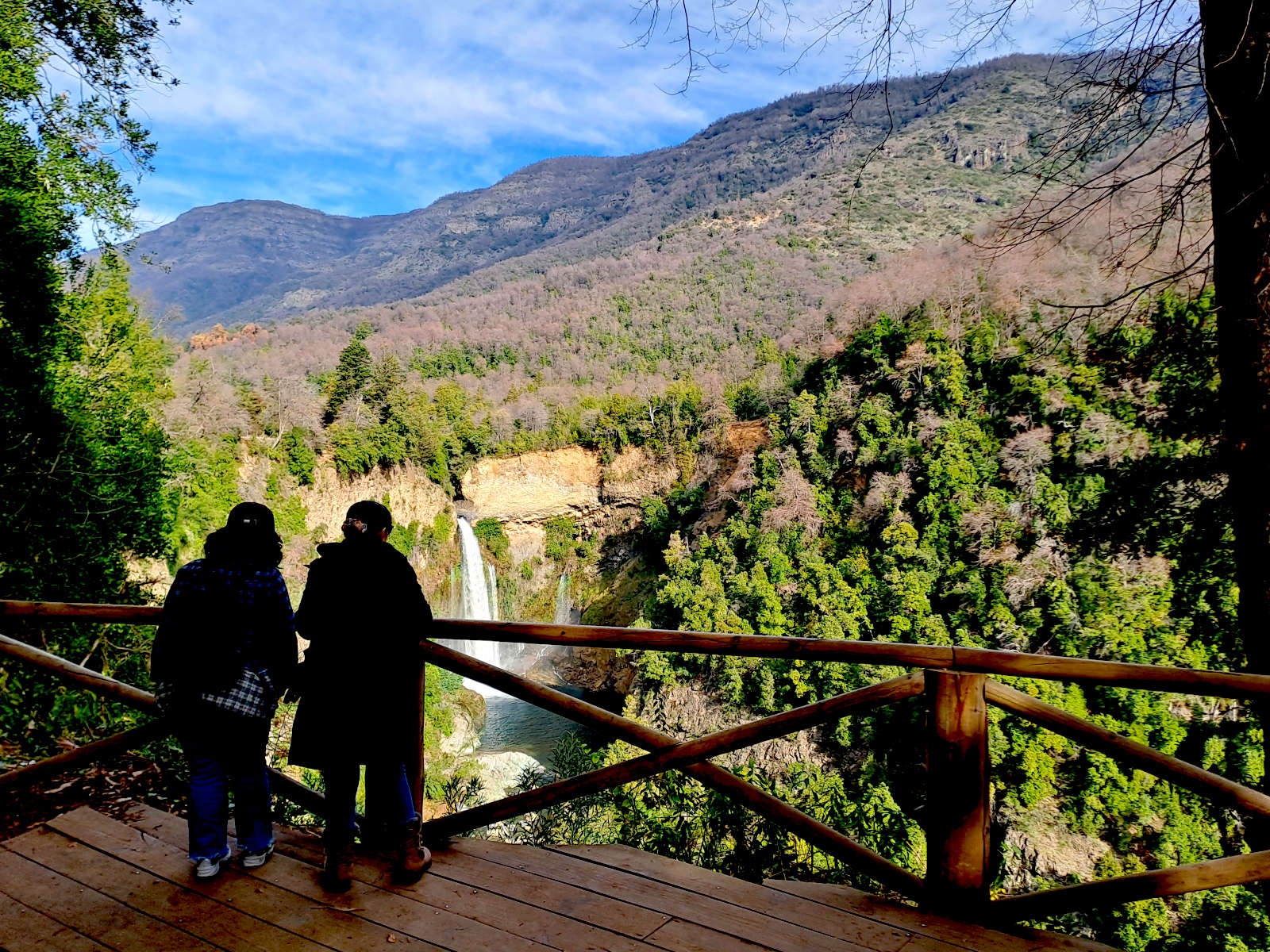 Radal 7 Tazas, Salto Vela de la Novia